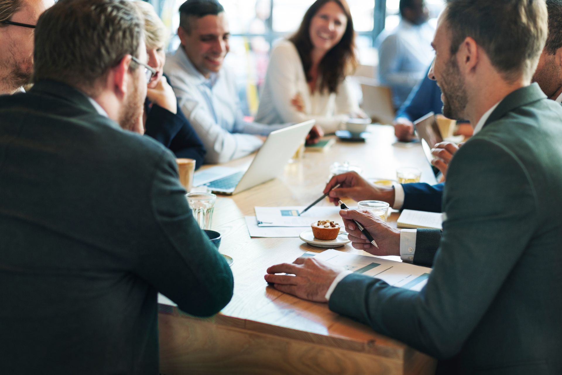 Read more about the article LinkedIn for Construction Professionals: Networking and Lead Generation Strategies